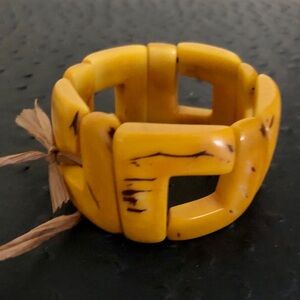 New Mustard Sustainable Tagua‎ Nut Stretch Bracelet